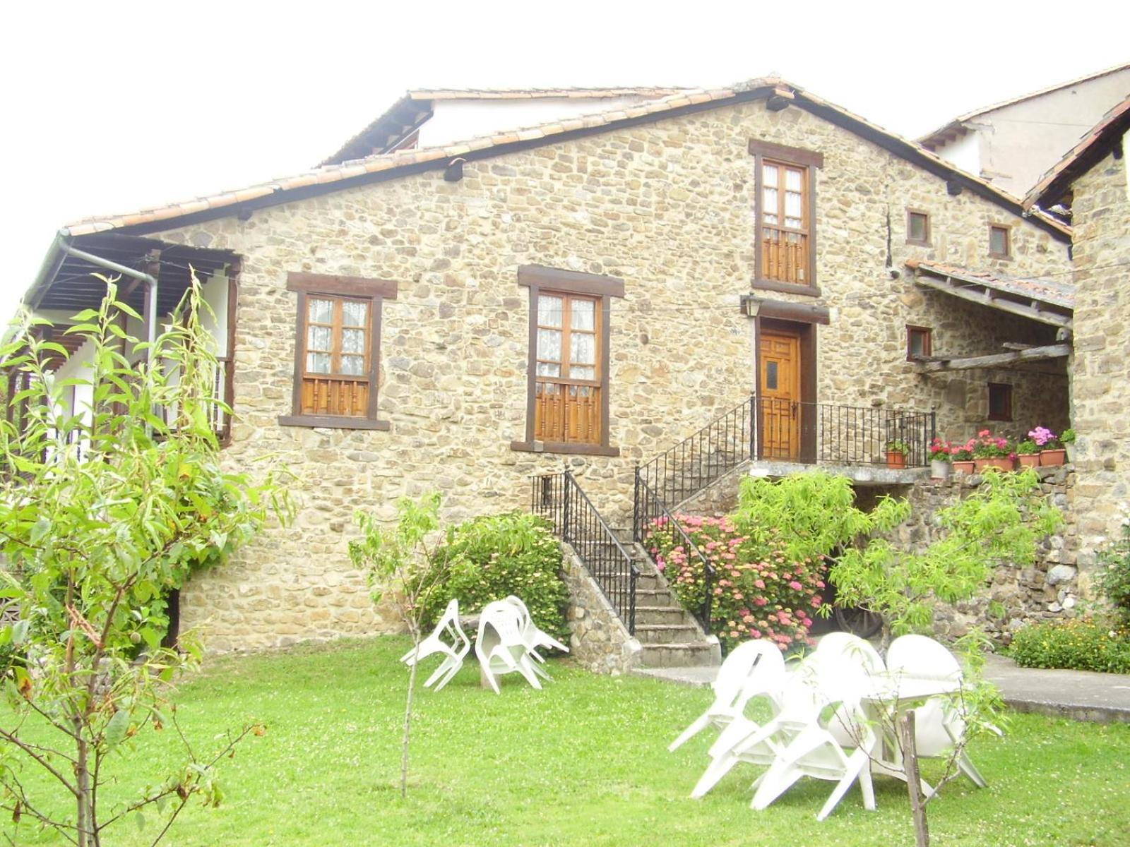 Viviendas Rurales Traldega Turieno Kültér fotó